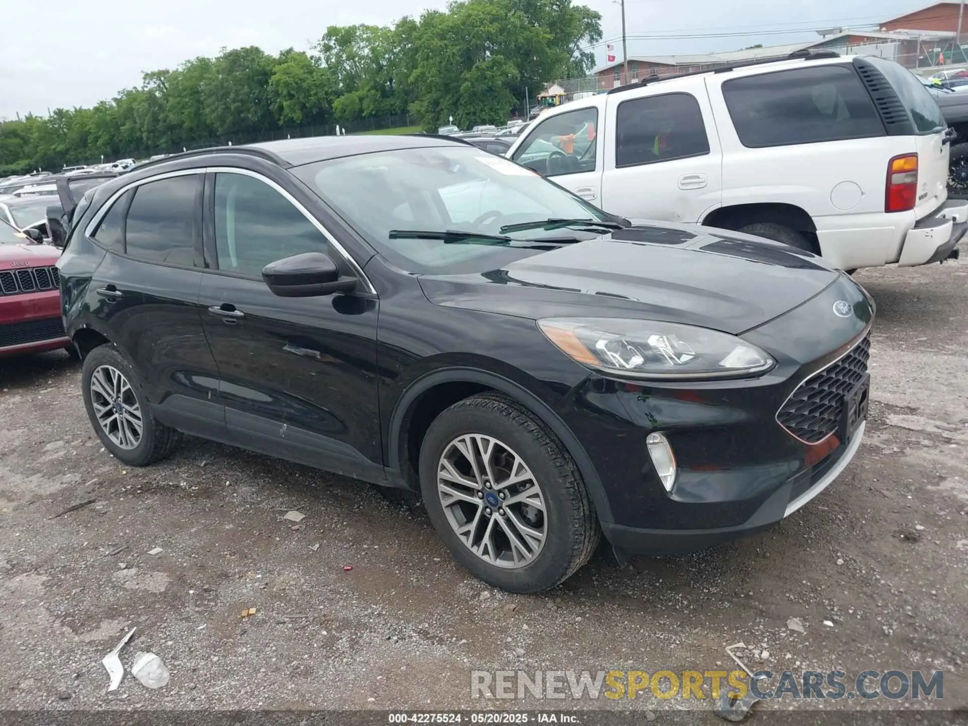 13 Photograph of a damaged car 1FMCU9H67MUA64335 FORD ESCAPE 2021