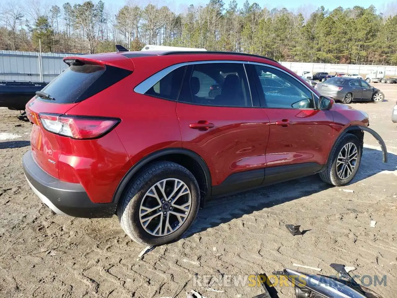 3 Photograph of a damaged car 1FMCU9H6XMUA60859 FORD ESCAPE 2021