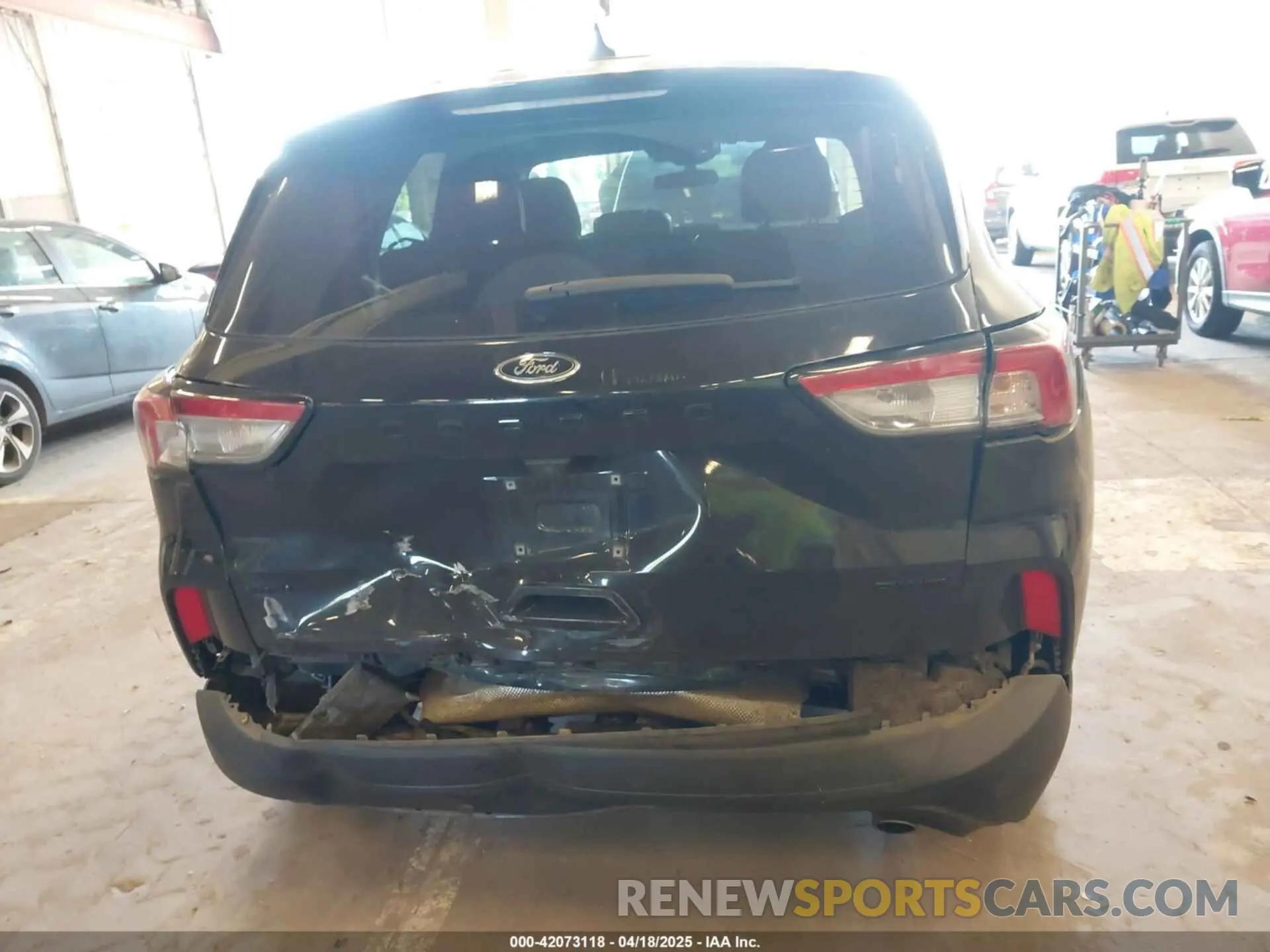 16 Photograph of a damaged car 1FMCU9H91MUA05128 FORD ESCAPE 2021