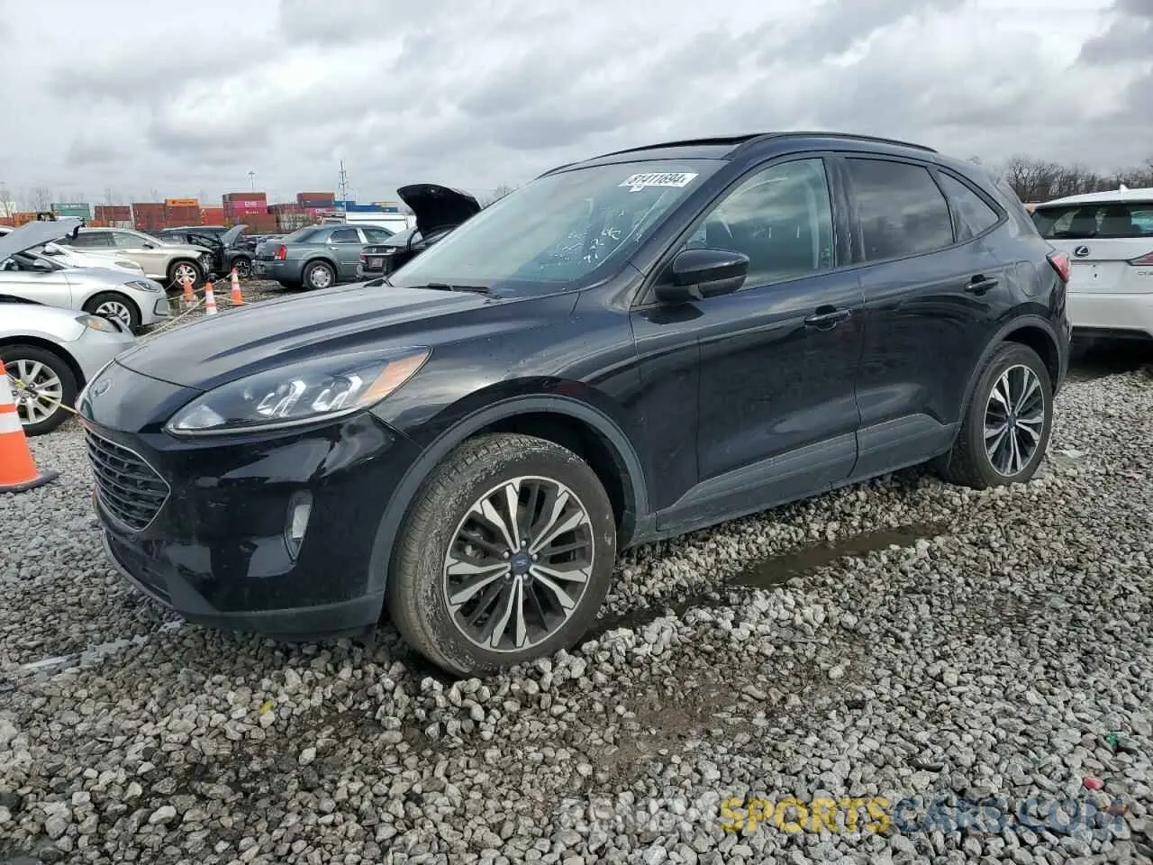 1 Фотография поврежденного автомобиля 1FMCU9H99MUB18857 FORD ESCAPE 2021