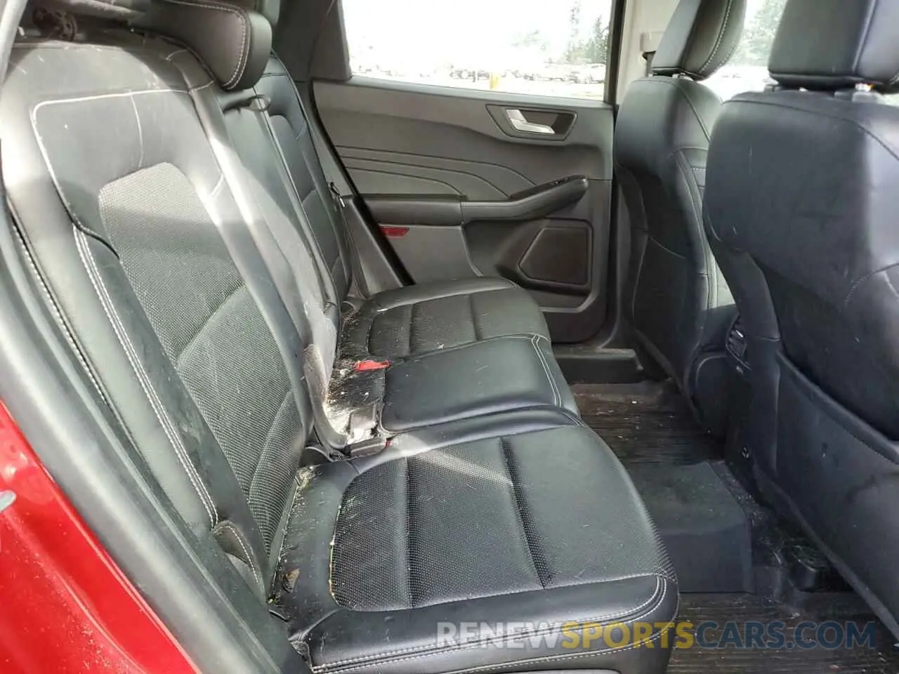 11 Photograph of a damaged car 1FMCU9H9XMUA36118 FORD ESCAPE 2021