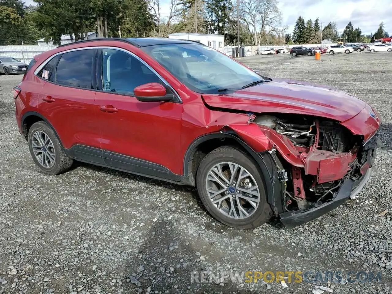 4 Photograph of a damaged car 1FMCU9H9XMUA36118 FORD ESCAPE 2021