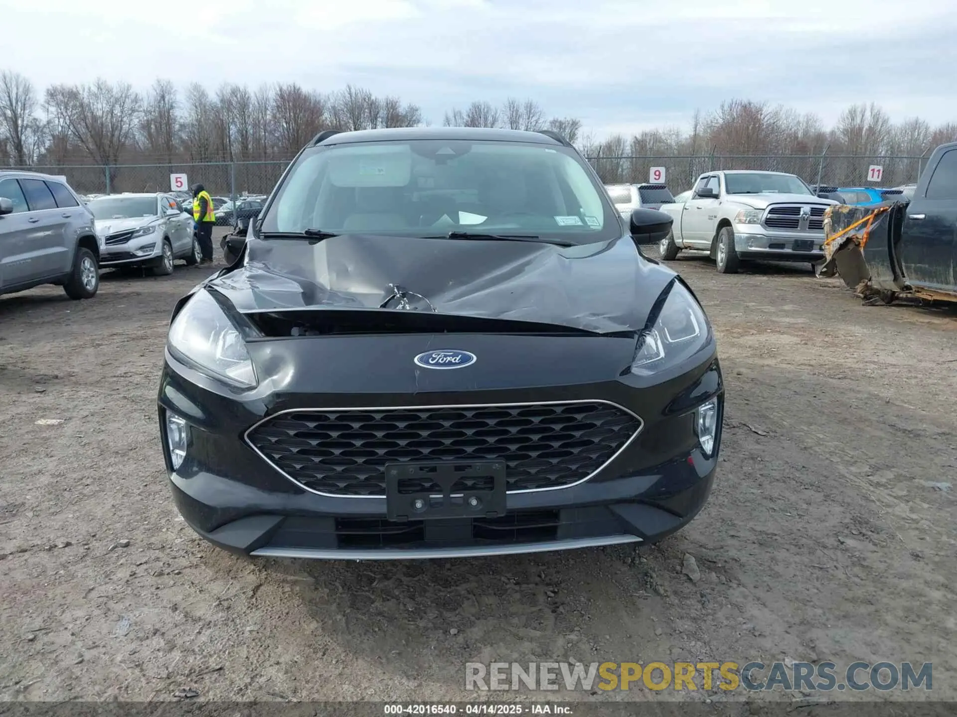 12 Фотография поврежденного автомобиля 1FMCU9H9XMUA60225 FORD ESCAPE 2021