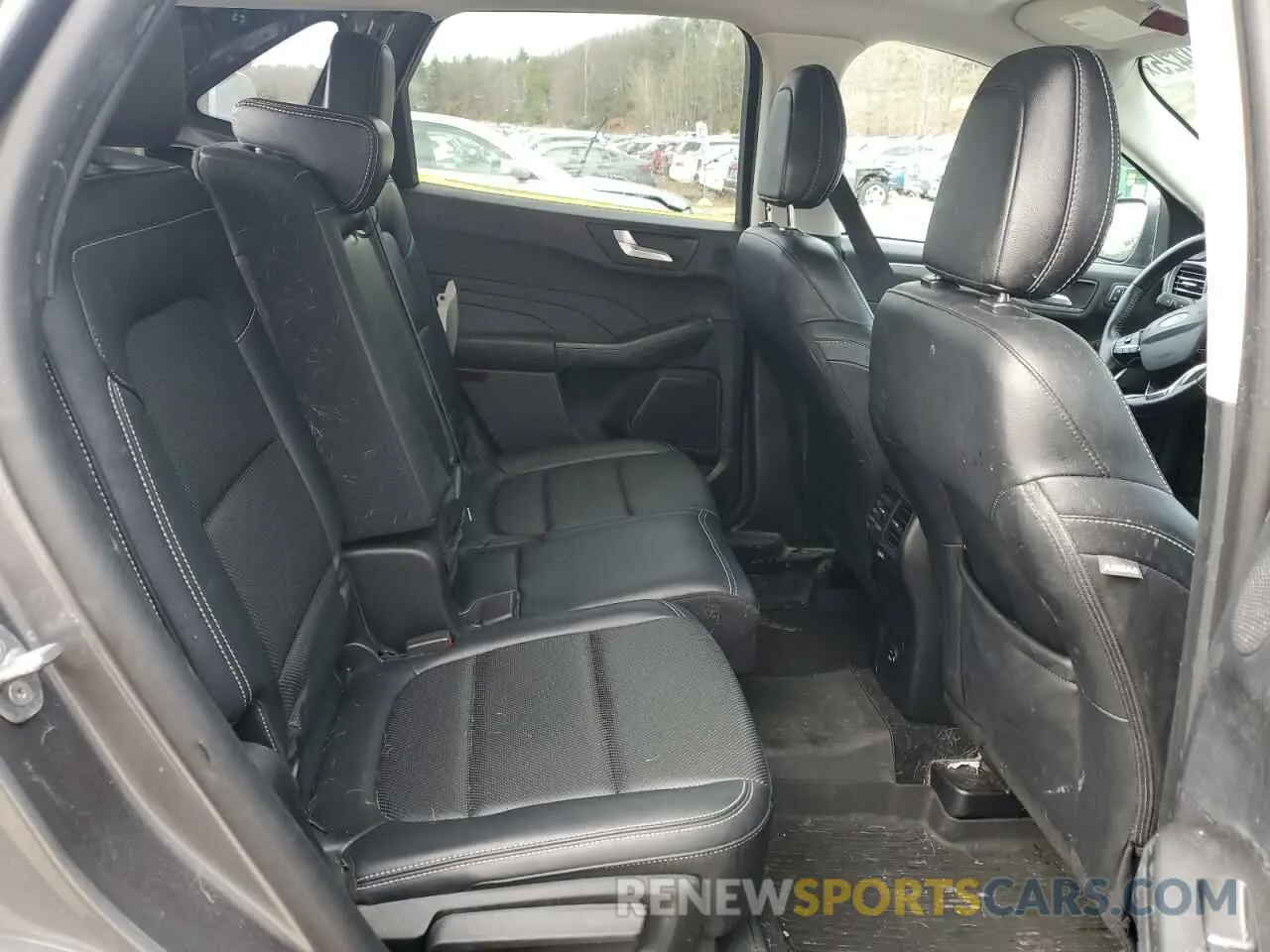 10 Photograph of a damaged car 1FMCU9J91MUA25647 FORD ESCAPE 2021