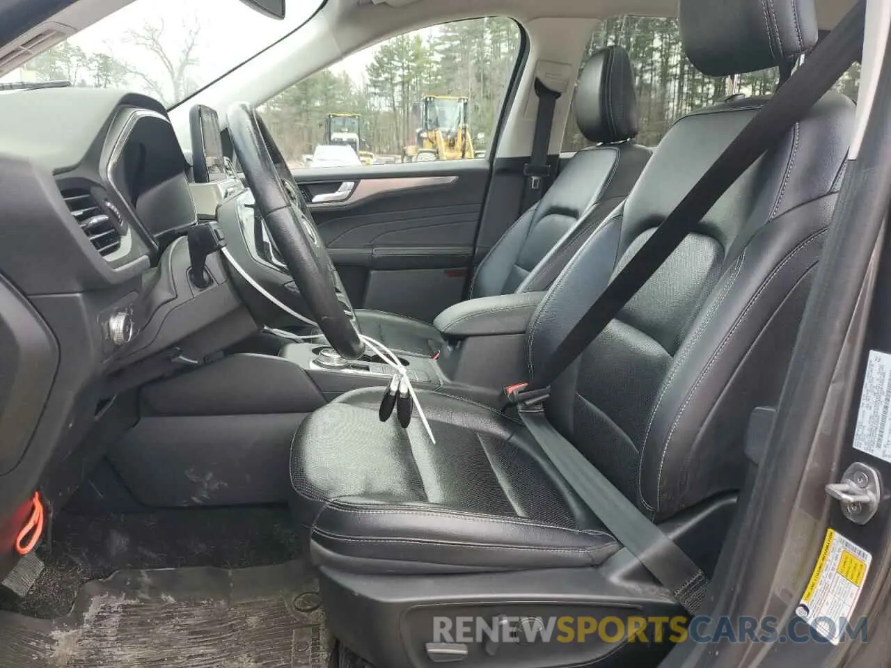 7 Photograph of a damaged car 1FMCU9J91MUA25647 FORD ESCAPE 2021