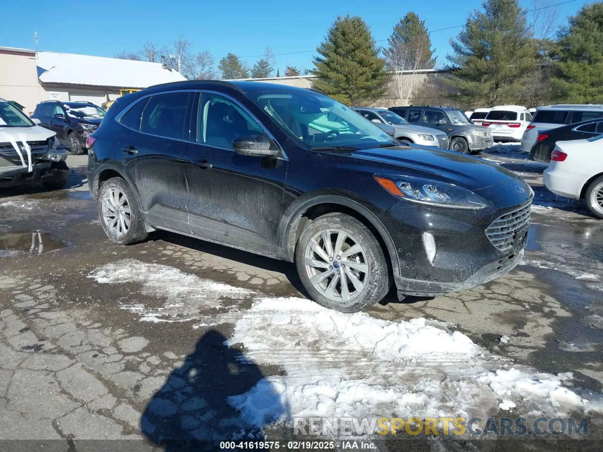 1 Photograph of a damaged car 1FMCU9J91MUB36425 FORD ESCAPE 2021