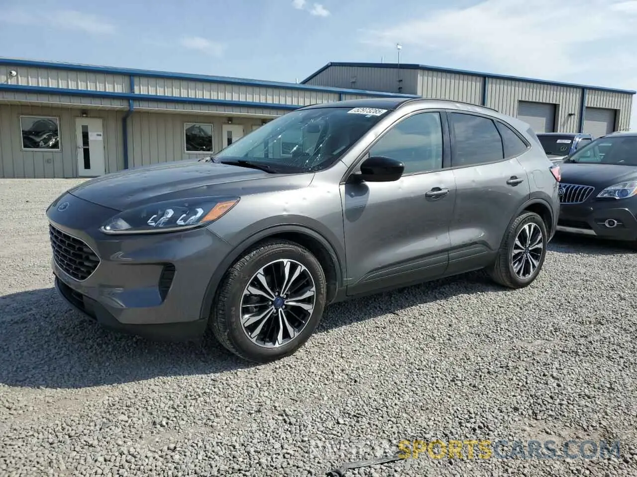 1 Photograph of a damaged car 1FMCU0BZ2NUA27161 FORD ESCAPE 2022