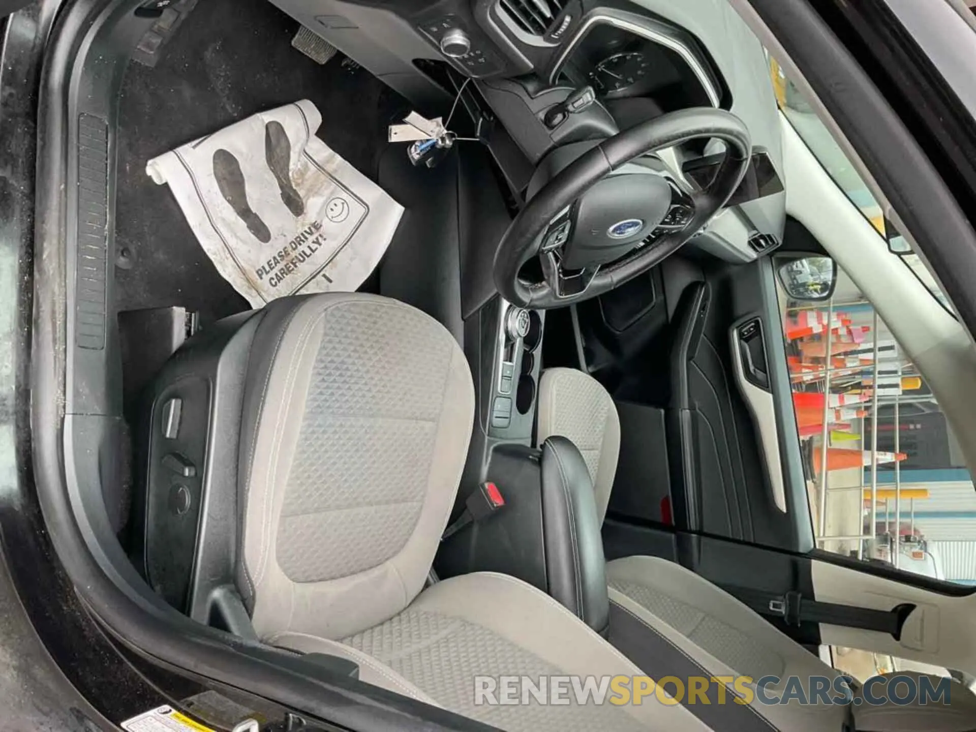 25 Photograph of a damaged car 1FMCU0BZ2NUA30822 FORD ESCAPE 2022