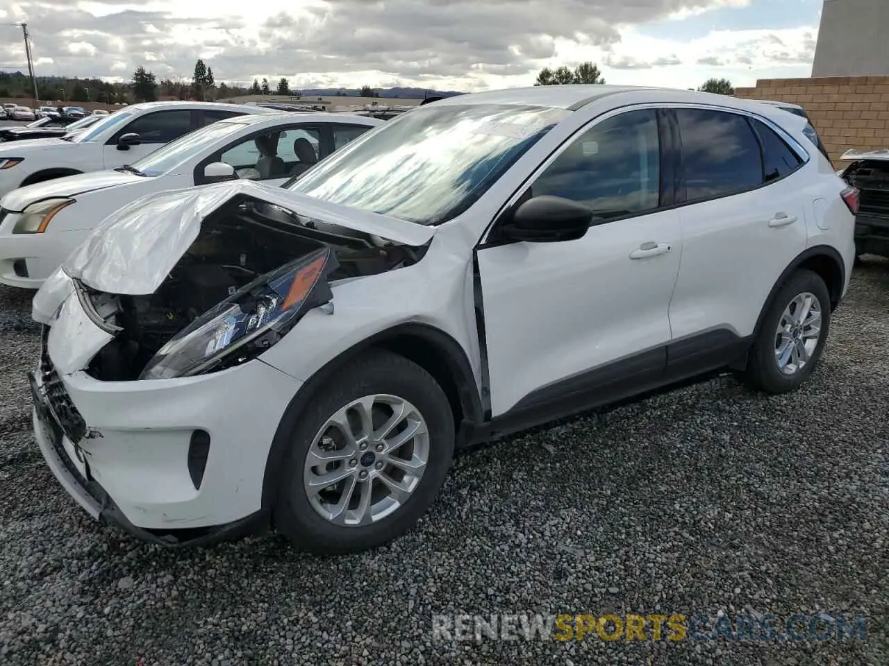 1 Photograph of a damaged car 1FMCU0BZ4NUA80783 FORD ESCAPE 2022