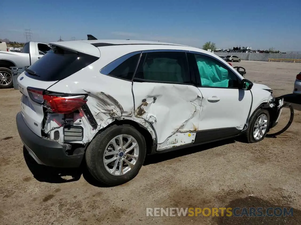 3 Photograph of a damaged car 1FMCU0BZ7NUA84150 FORD ESCAPE 2022