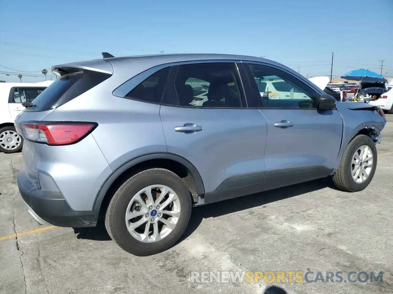 3 Photograph of a damaged car 1FMCU0BZ9NUA28338 FORD ESCAPE 2022