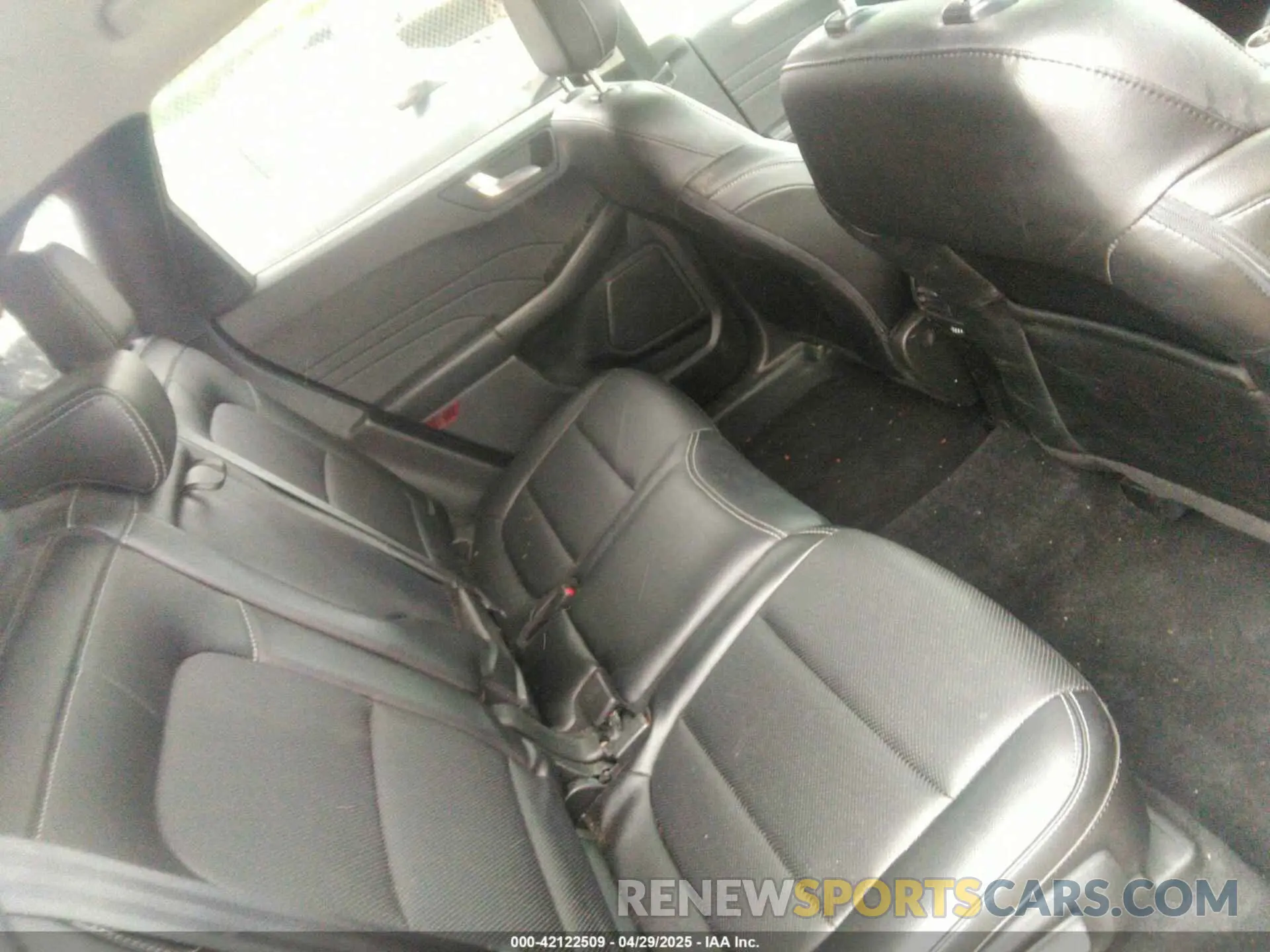 8 Фотография поврежденного автомобиля 1FMCU0CZ5NUB47048 FORD ESCAPE 2022