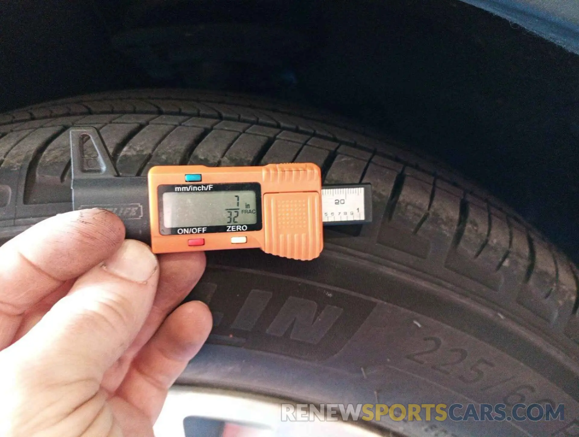 8 Фотография поврежденного автомобиля 1FMCU0CZ8NUB45374 FORD ESCAPE 2022