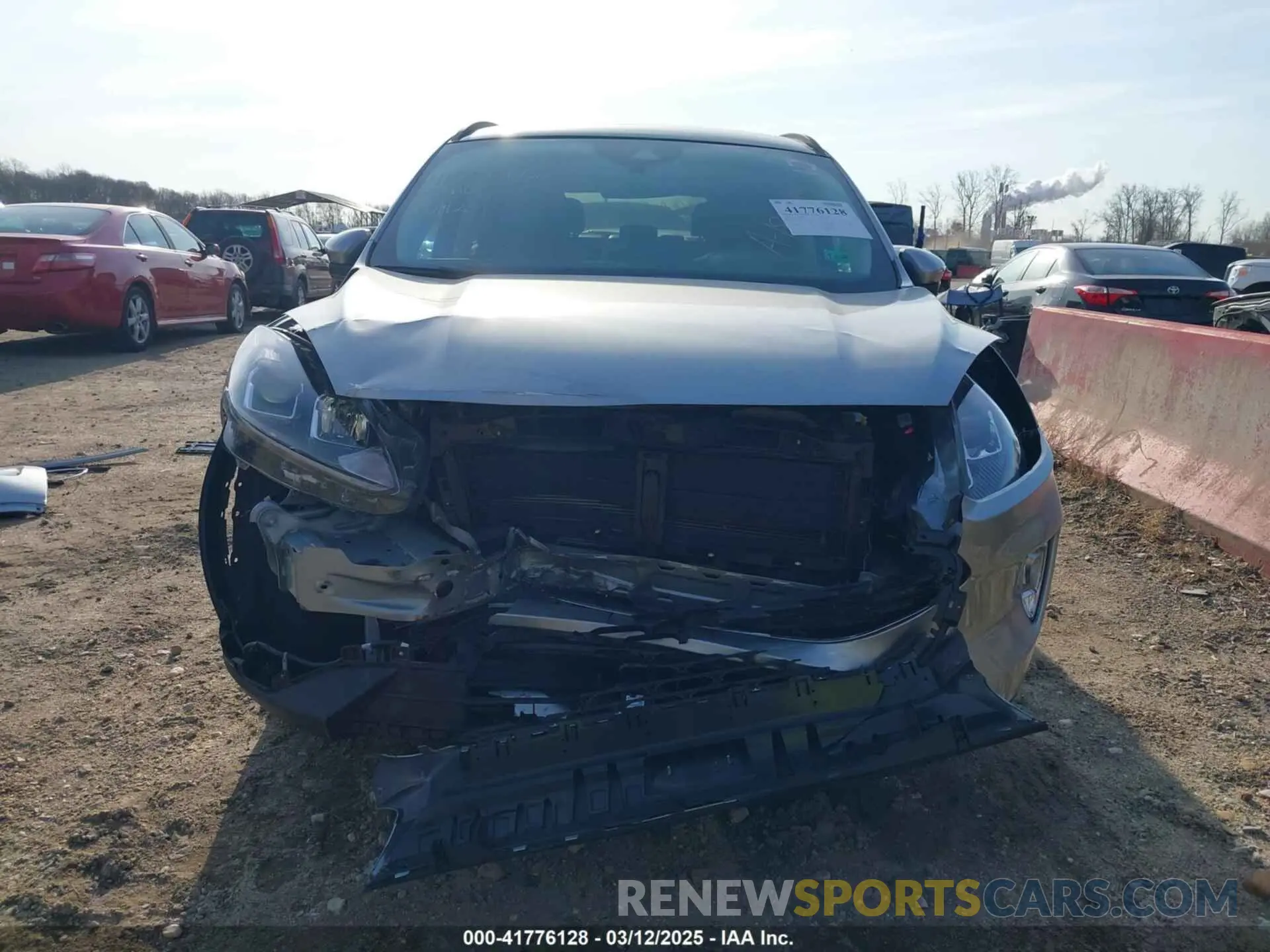 13 Фотография поврежденного автомобиля 1FMCU0CZXNUA97120 FORD ESCAPE 2022