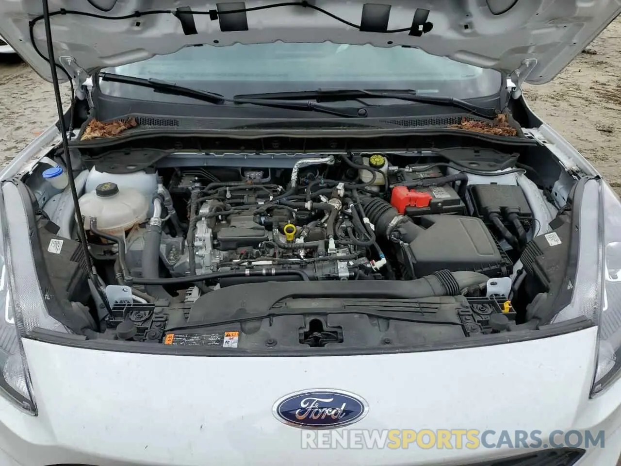 13 Photograph of a damaged car 1FMCU0F60NUB52546 FORD ESCAPE 2022