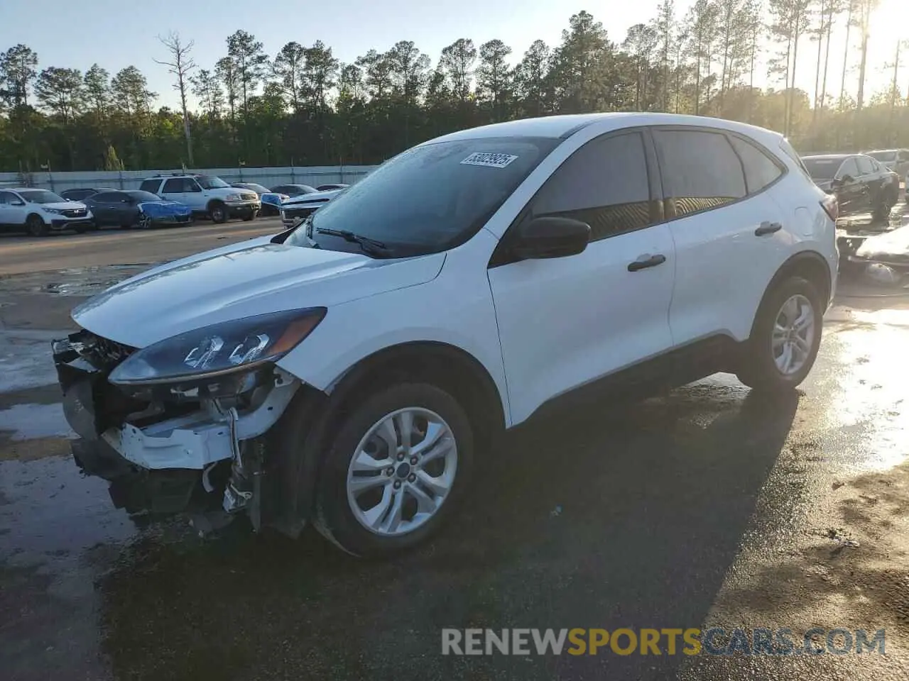 1 Photograph of a damaged car 1FMCU0F62NUB48093 FORD ESCAPE 2022