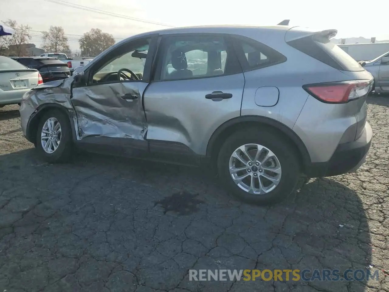 2 Photograph of a damaged car 1FMCU0F65NUB26802 FORD ESCAPE 2022