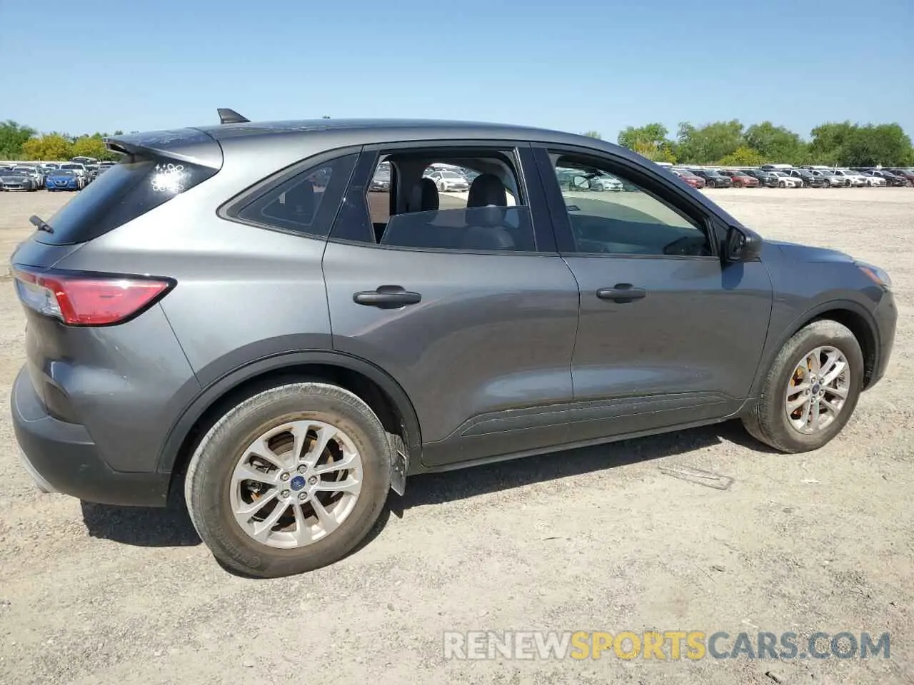 3 Фотография поврежденного автомобиля 1FMCU0F65NUB39601 FORD ESCAPE 2022