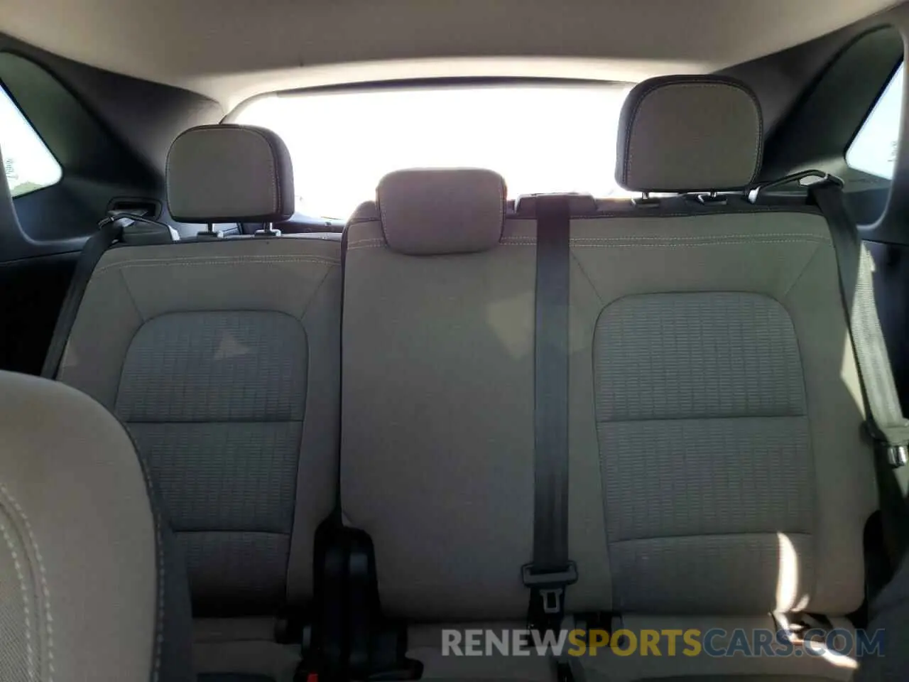 10 Фотография поврежденного автомобиля 1FMCU0F67NUA13739 FORD ESCAPE 2022
