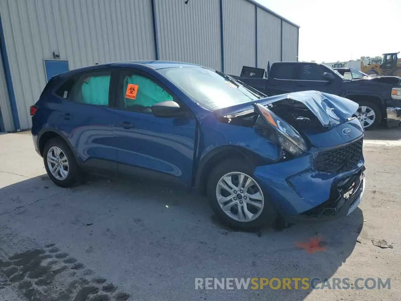 4 Photograph of a damaged car 1FMCU0F69NUB18377 FORD ESCAPE 2022