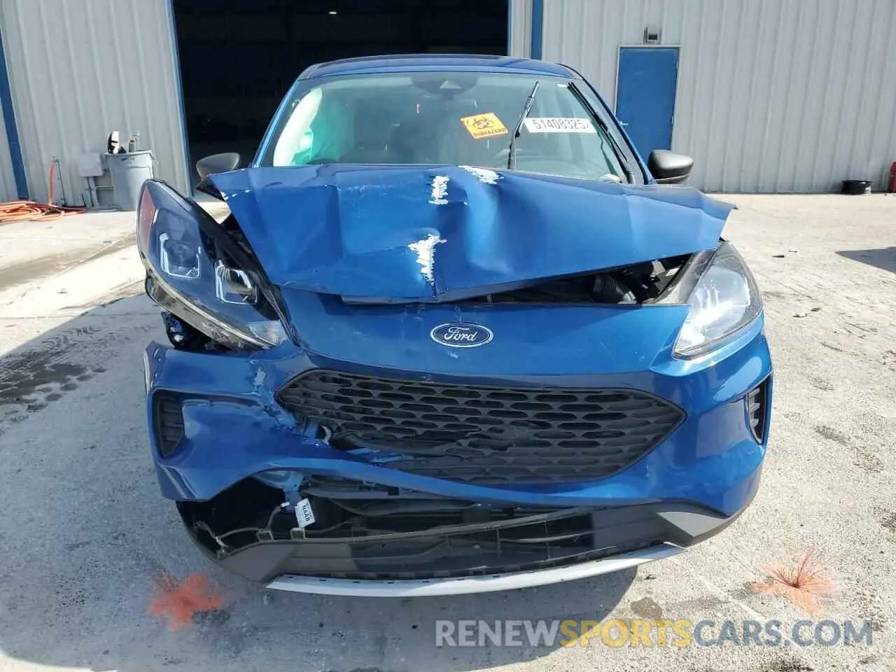 5 Photograph of a damaged car 1FMCU0F69NUB18377 FORD ESCAPE 2022