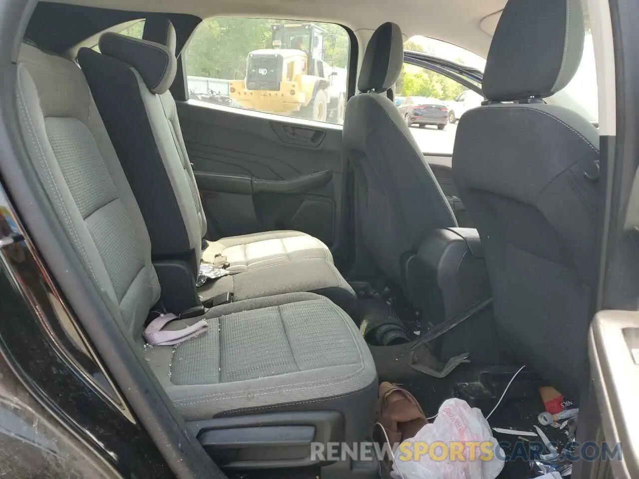 11 Photograph of a damaged car 1FMCU0F6XNUA09720 FORD ESCAPE 2022