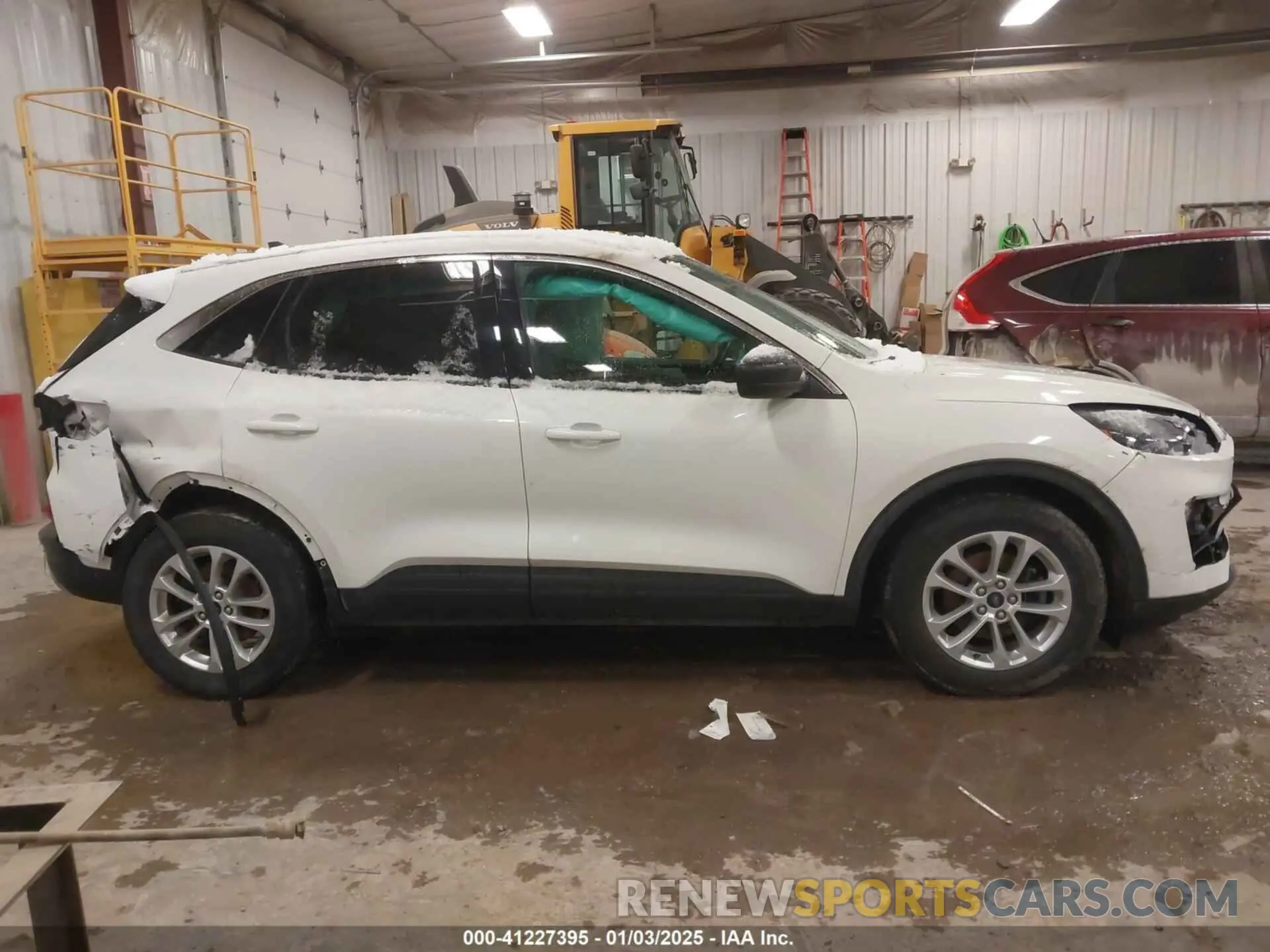 13 Фотография поврежденного автомобиля 1FMCU0G60NUA22541 FORD ESCAPE 2022