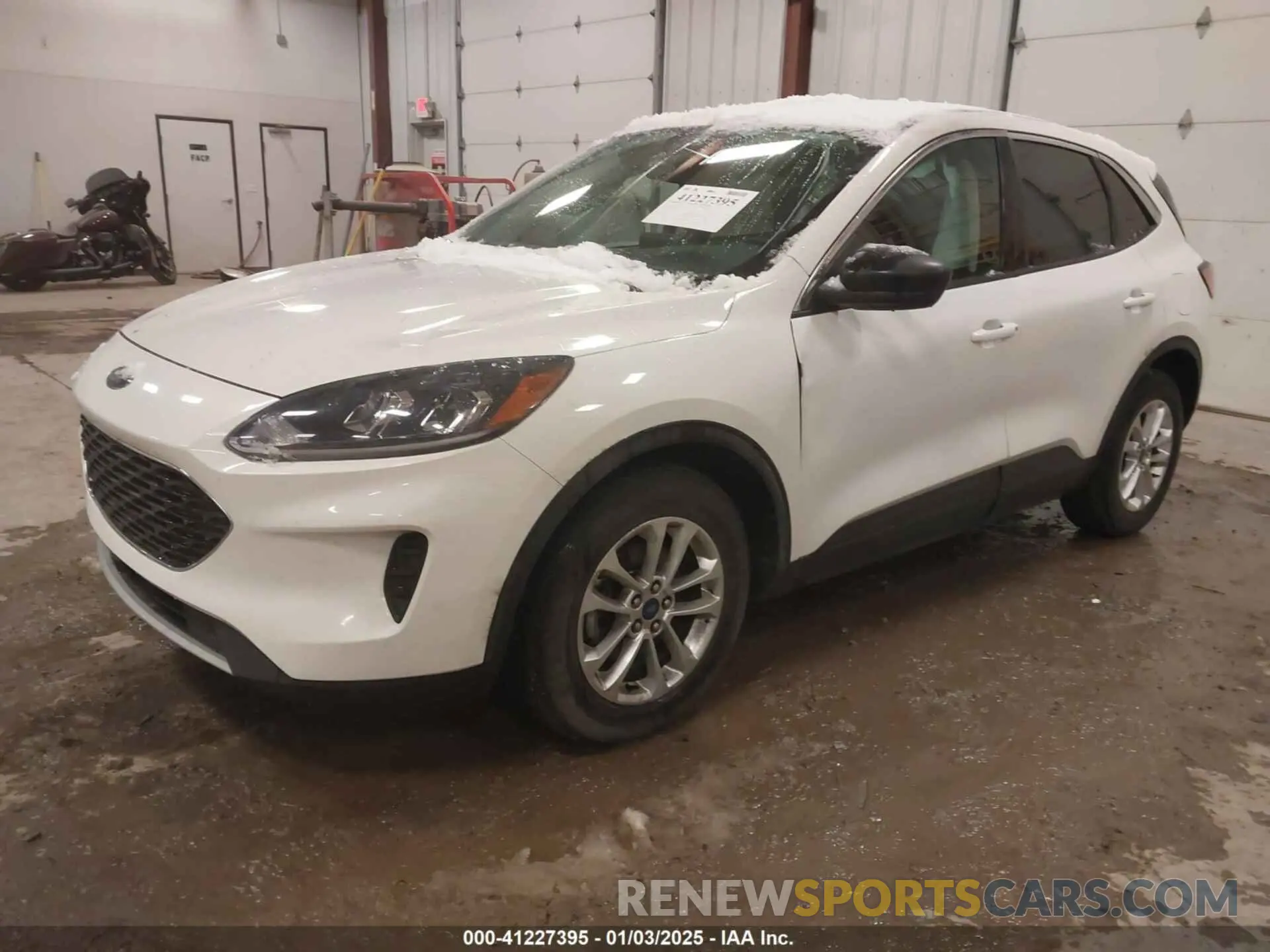 2 Фотография поврежденного автомобиля 1FMCU0G60NUA22541 FORD ESCAPE 2022