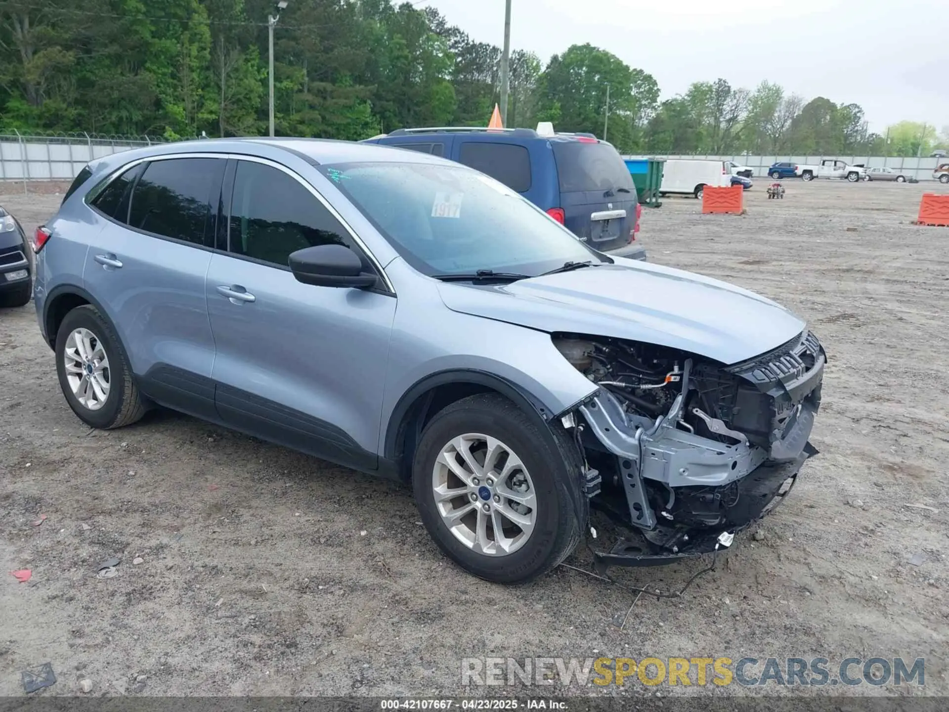 1 Фотография поврежденного автомобиля 1FMCU0G61NUB15746 FORD ESCAPE 2022