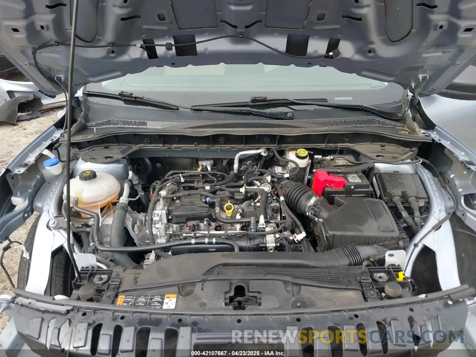 10 Фотография поврежденного автомобиля 1FMCU0G61NUB15746 FORD ESCAPE 2022
