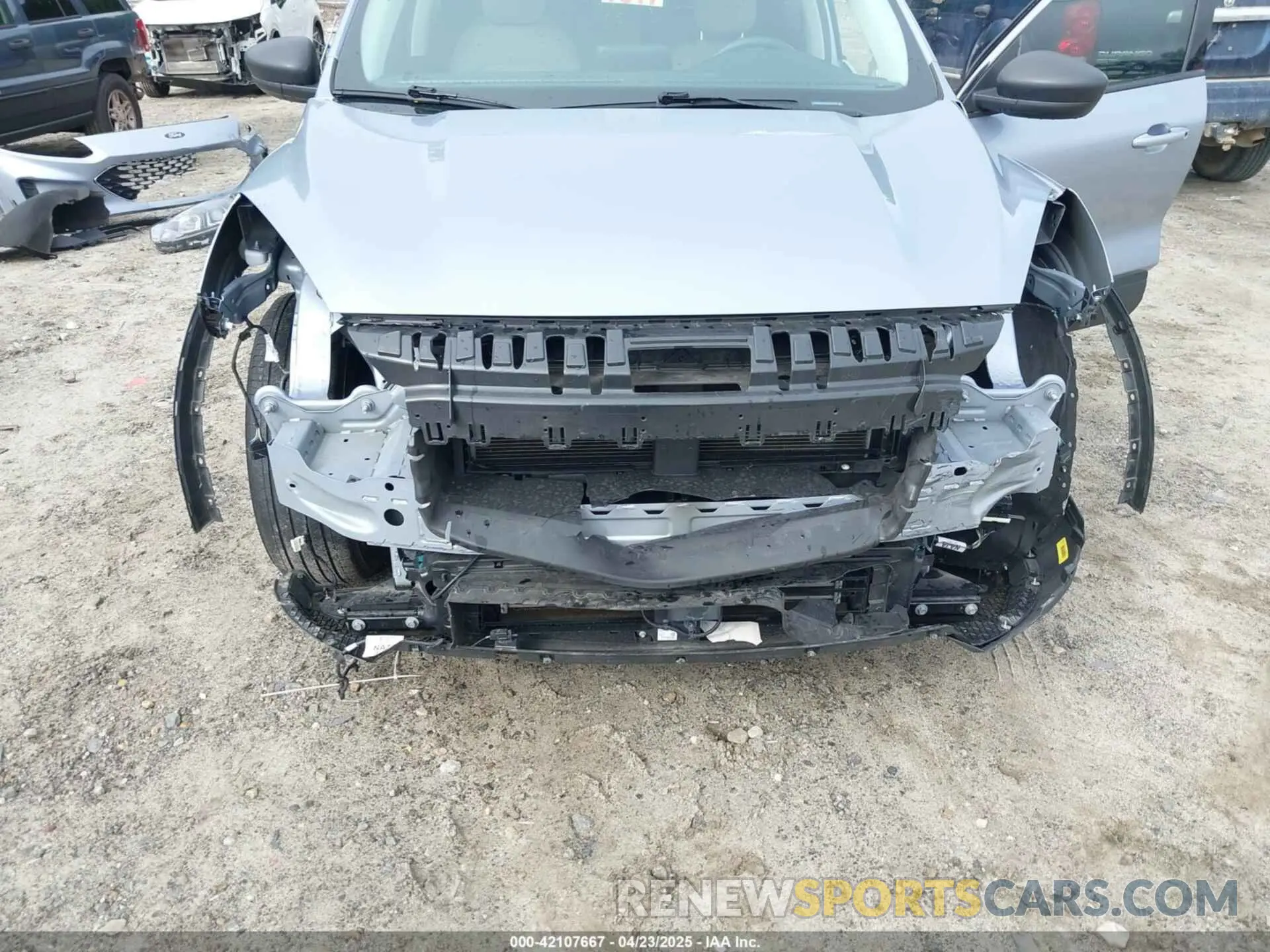 6 Фотография поврежденного автомобиля 1FMCU0G61NUB15746 FORD ESCAPE 2022