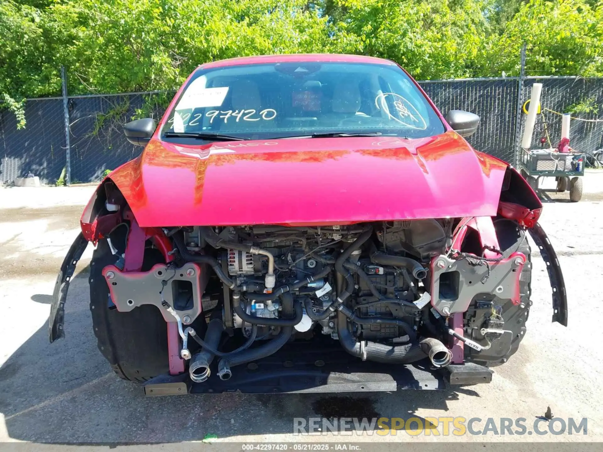 13 Photograph of a damaged car 1FMCU0G61NUB50870 FORD ESCAPE 2022