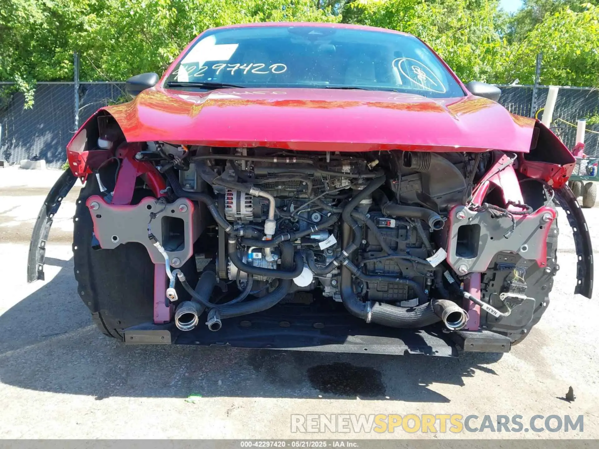 6 Photograph of a damaged car 1FMCU0G61NUB50870 FORD ESCAPE 2022