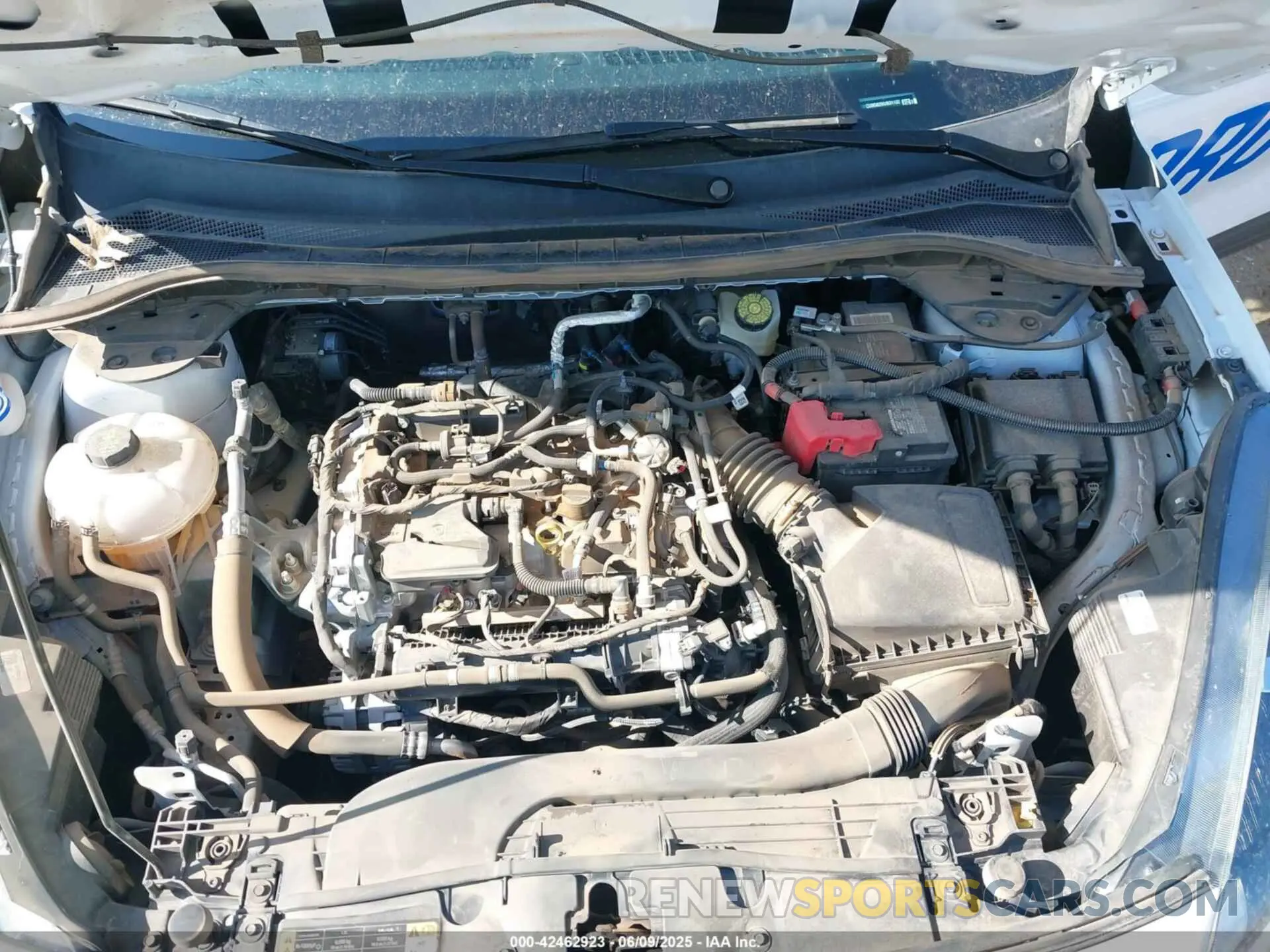 10 Фотография поврежденного автомобиля 1FMCU0G62NUB31132 FORD ESCAPE 2022
