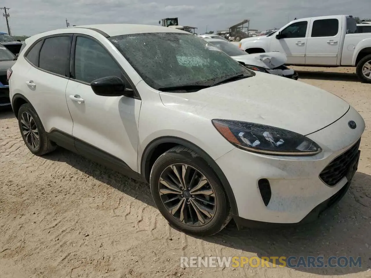 4 Фотография поврежденного автомобиля 1FMCU0G64NUA30996 FORD ESCAPE 2022