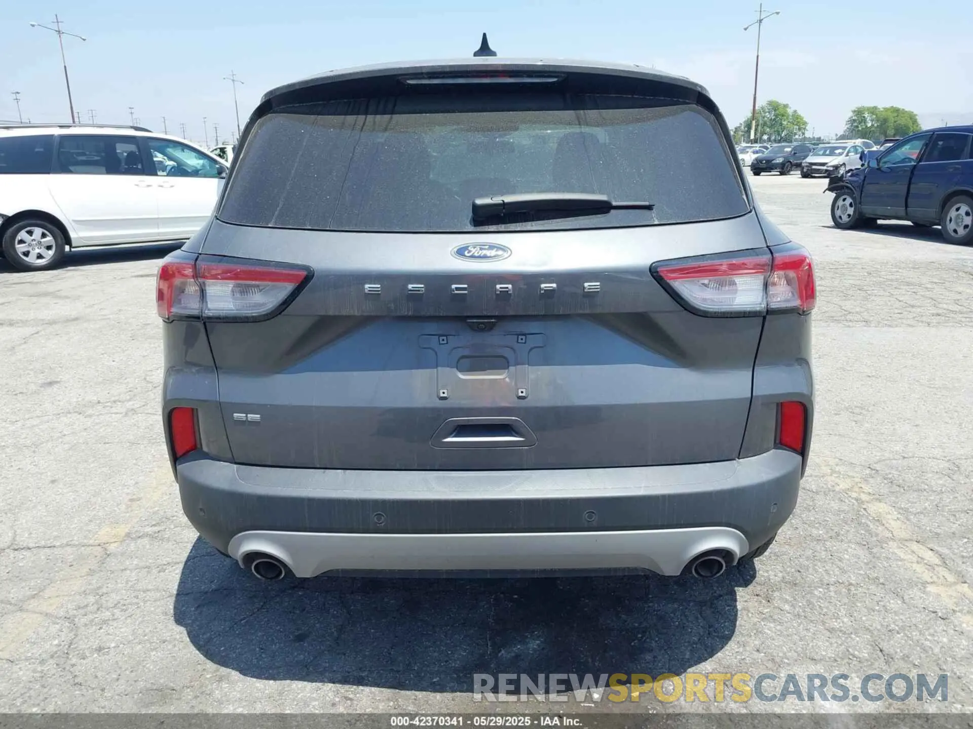 16 Фотография поврежденного автомобиля 1FMCU0G64NUB41242 FORD ESCAPE 2022