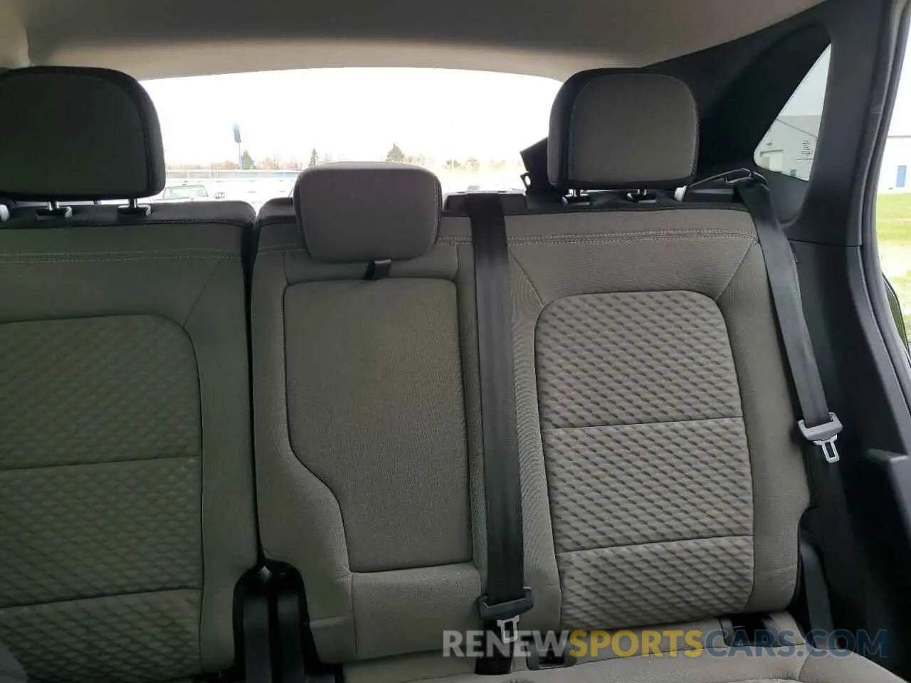 10 Фотография поврежденного автомобиля 1FMCU0G65NUA35298 FORD ESCAPE 2022