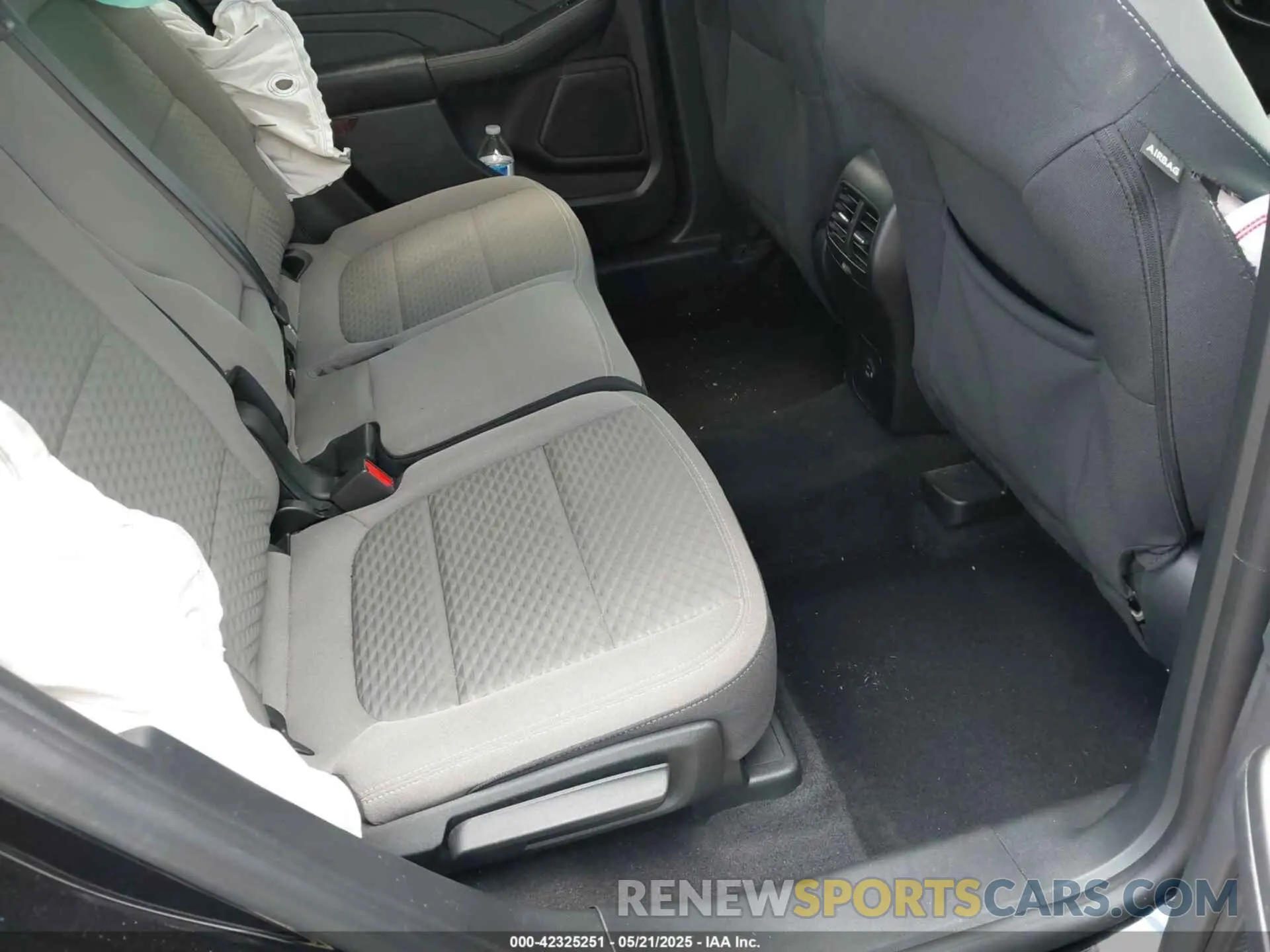 8 Фотография поврежденного автомобиля 1FMCU0G65NUA54496 FORD ESCAPE 2022