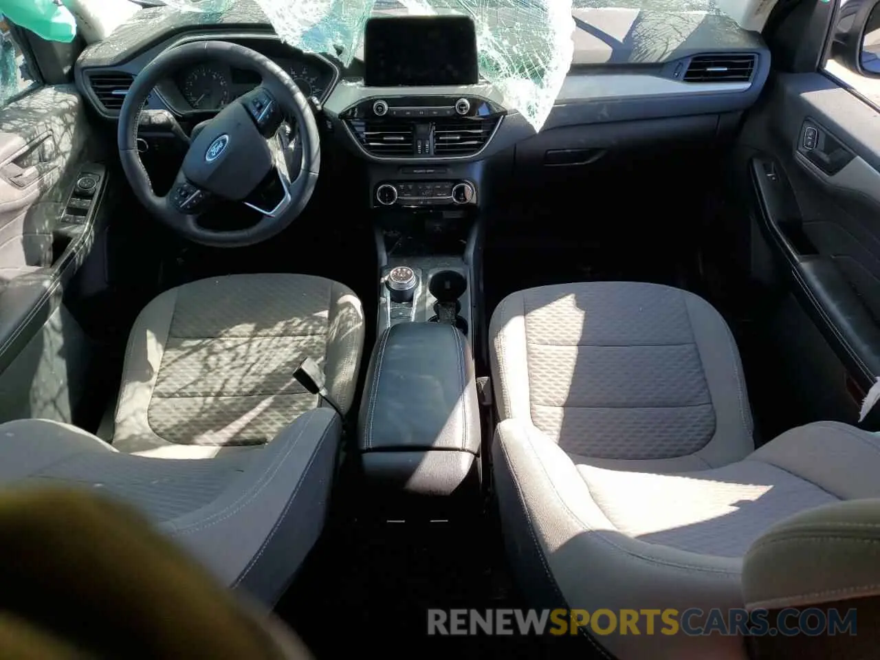 8 Фотография поврежденного автомобиля 1FMCU0G65NUB83158 FORD ESCAPE 2022