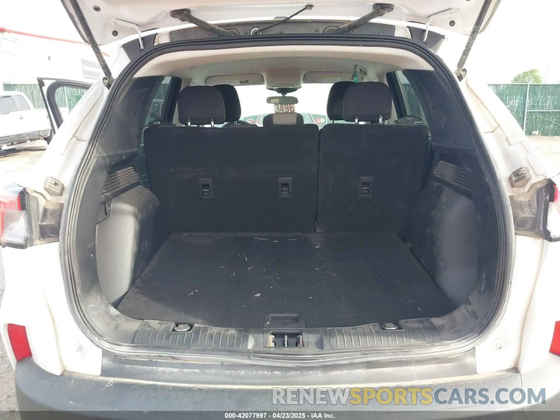 16 Фотография поврежденного автомобиля 1FMCU0G66NUB01020 FORD ESCAPE 2022
