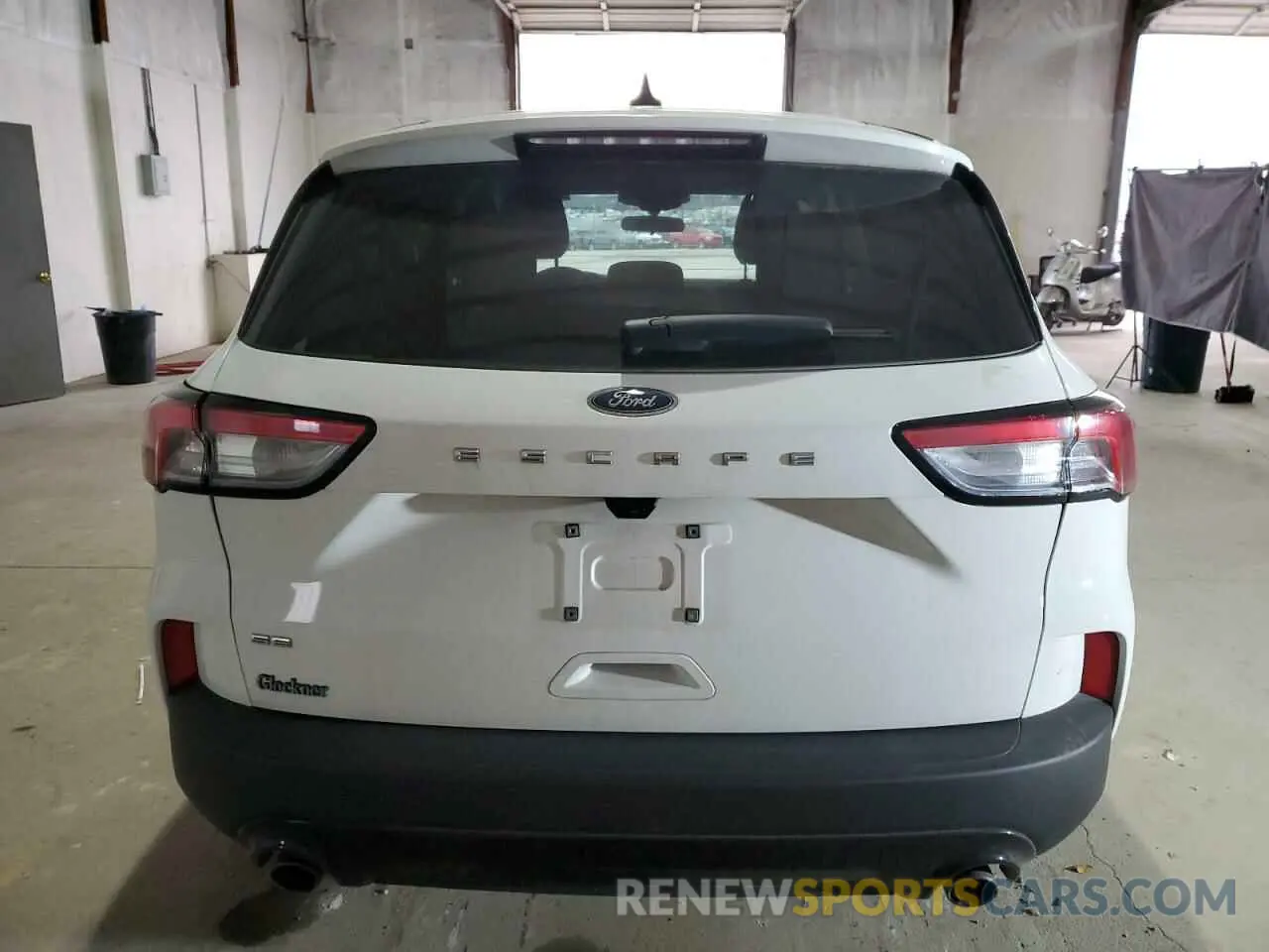 6 Фотография поврежденного автомобиля 1FMCU0G66NUB09652 FORD ESCAPE 2022