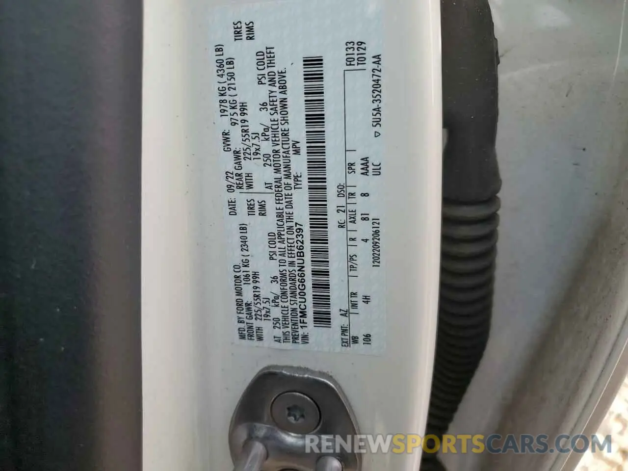 14 Фотография поврежденного автомобиля 1FMCU0G66NUB62397 FORD ESCAPE 2022