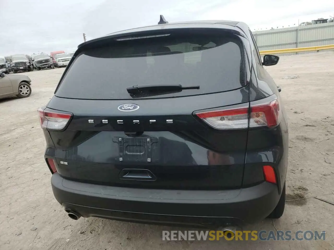 6 Фотография поврежденного автомобиля 1FMCU0G66NUB63811 FORD ESCAPE 2022
