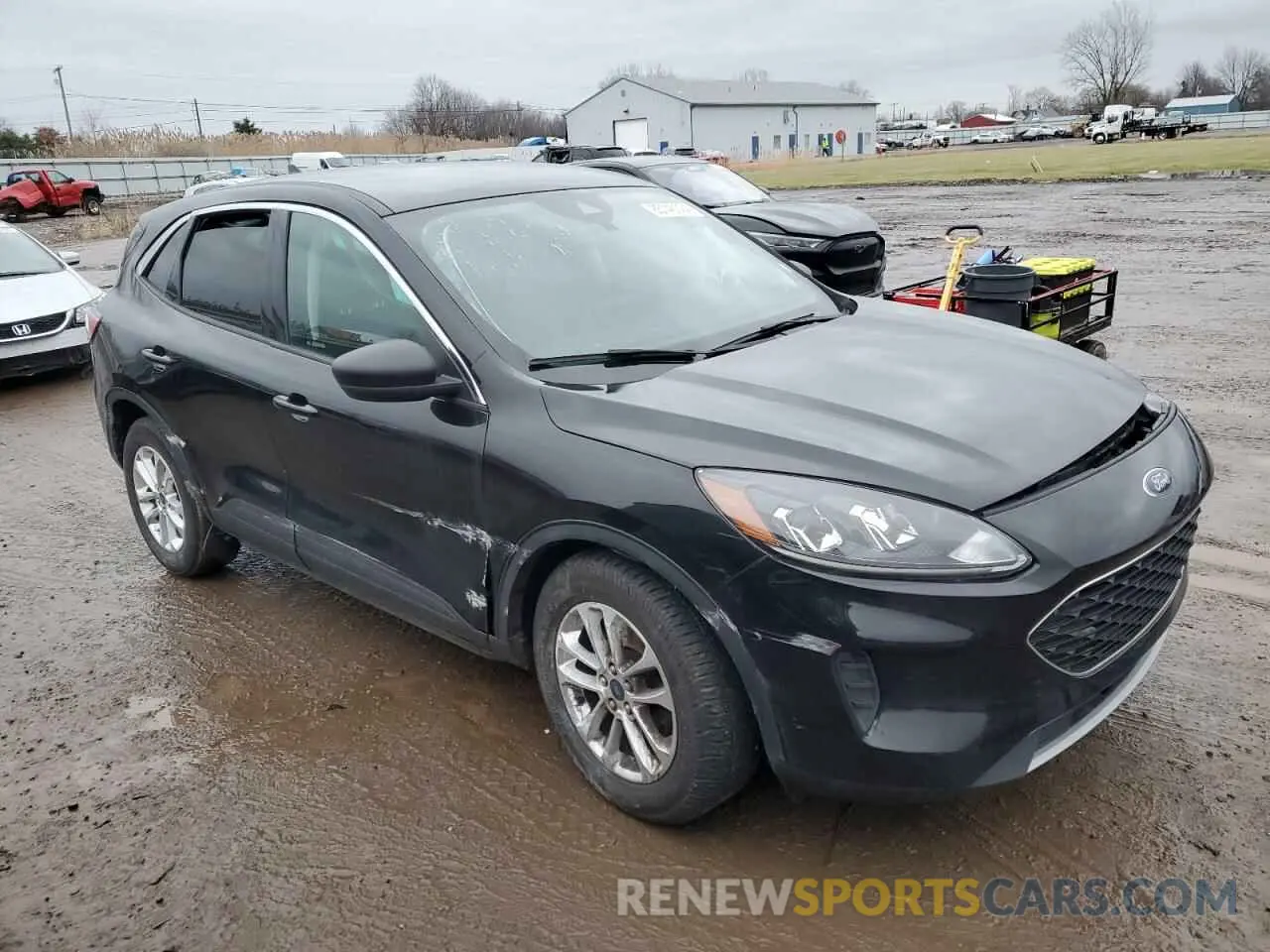 4 Photograph of a damaged car 1FMCU0G68NUA46716 FORD ESCAPE 2022