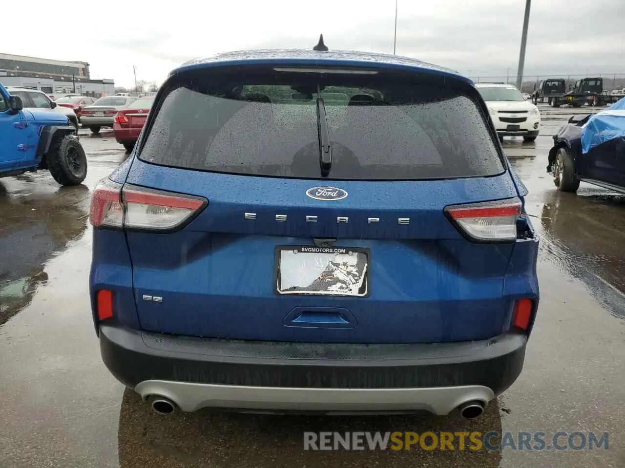 6 Photograph of a damaged car 1FMCU0G68NUA73317 FORD ESCAPE 2022