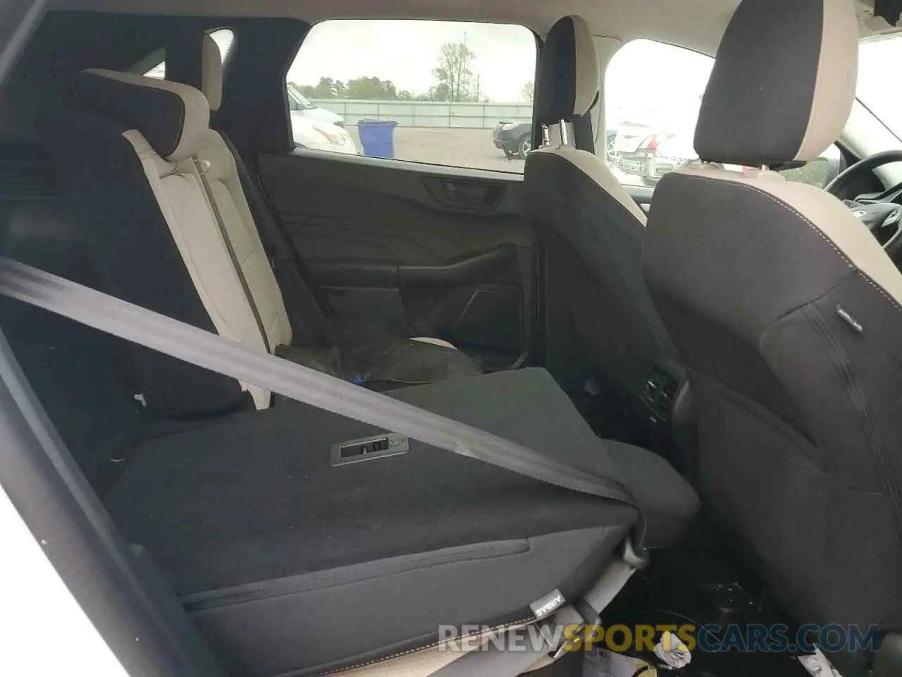 11 Фотография поврежденного автомобиля 1FMCU0G68NUB59727 FORD ESCAPE 2022