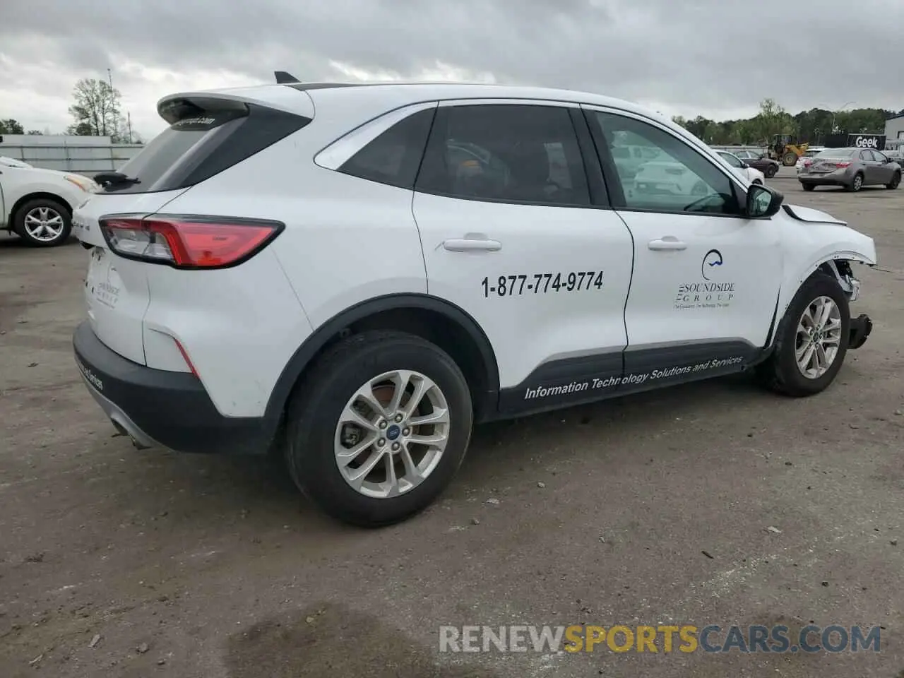 3 Фотография поврежденного автомобиля 1FMCU0G68NUB59727 FORD ESCAPE 2022