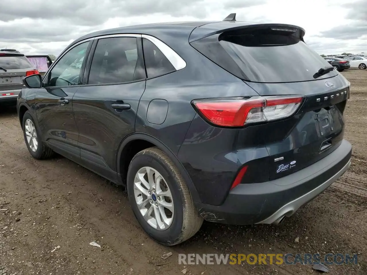 2 Photograph of a damaged car 1FMCU0G68NUC02981 FORD ESCAPE 2022