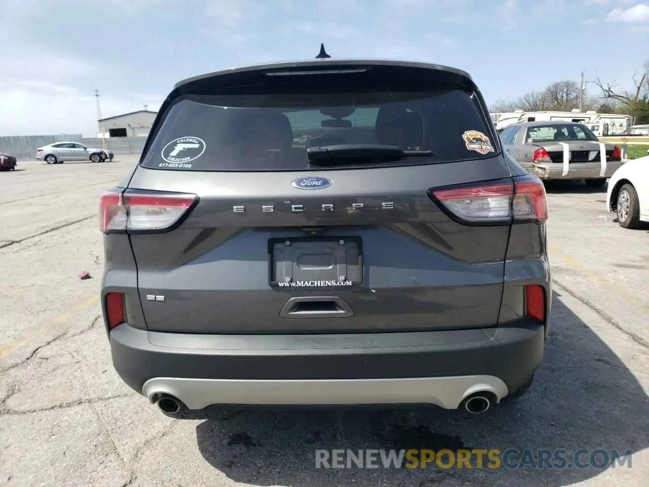 6 Photograph of a damaged car 1FMCU0G69NUA10887 FORD ESCAPE 2022