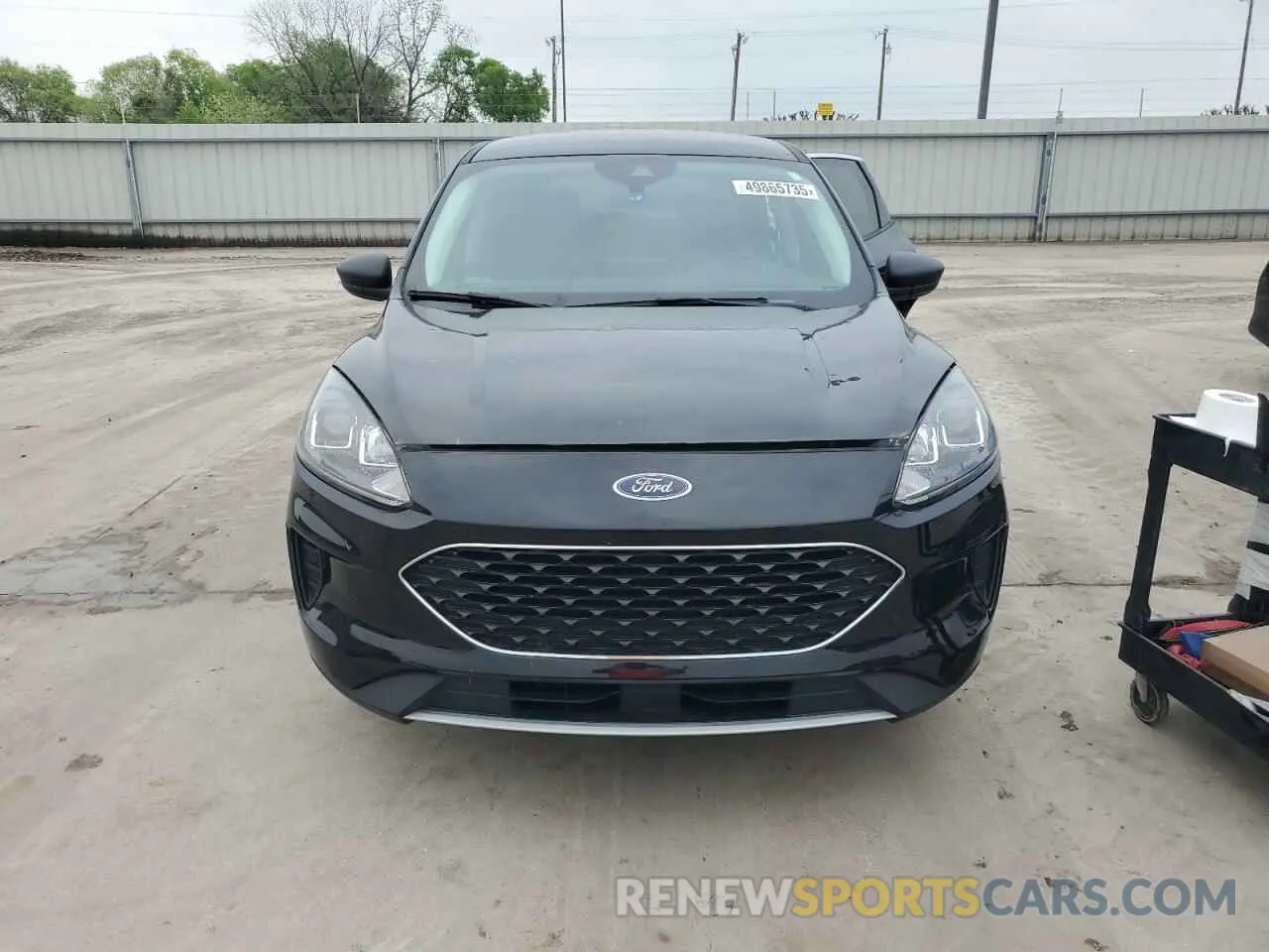 5 Фотография поврежденного автомобиля 1FMCU0G69NUA37801 FORD ESCAPE 2022